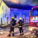 pozar_hasilo_10_jednotek_propadl_se_strop